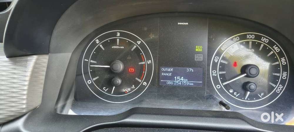 Toyota Innova Crysta 2.4 G Plus Mt, 2016, Diesel