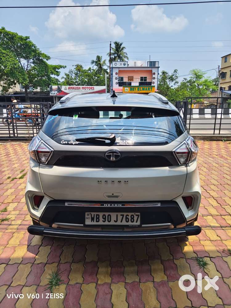Tata Nexon 1.5 Revotorq Xz Plus Dual Tone, 2023, Petrol
