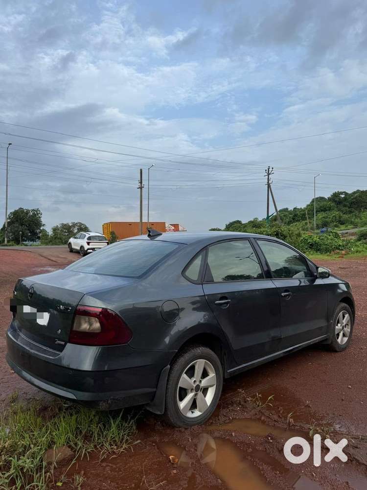 Skoda Rapid 2016 Petrol Automatic