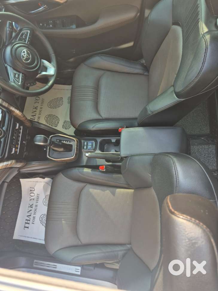 Toyota Urban Cruiser Hyryder 1.5 V Hybrid, 2023, Petrol