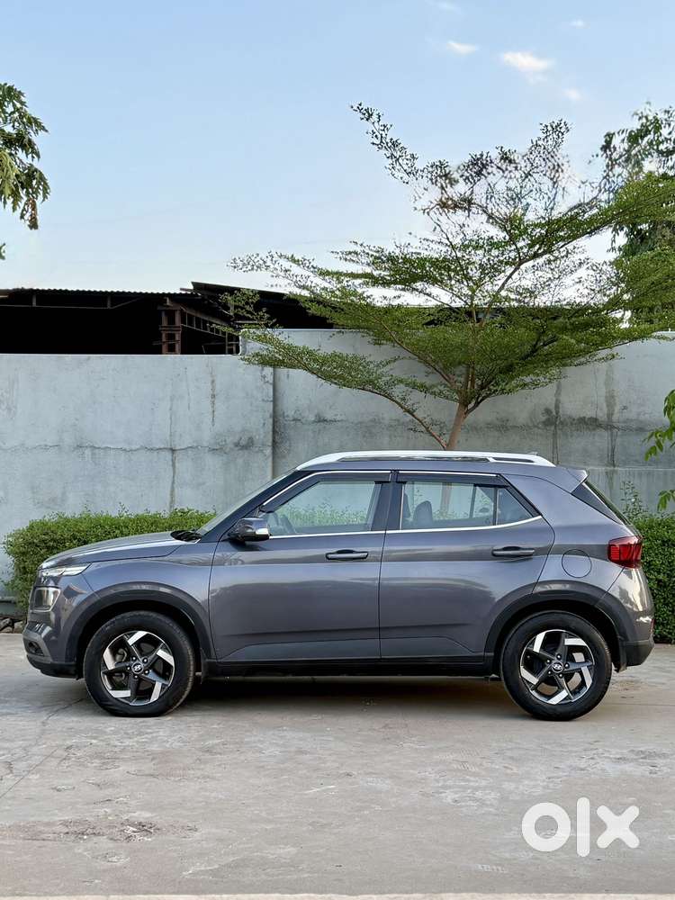 Hyundai Venue Sx (o) Mt 1.5 Diesel, 2019, Diesel