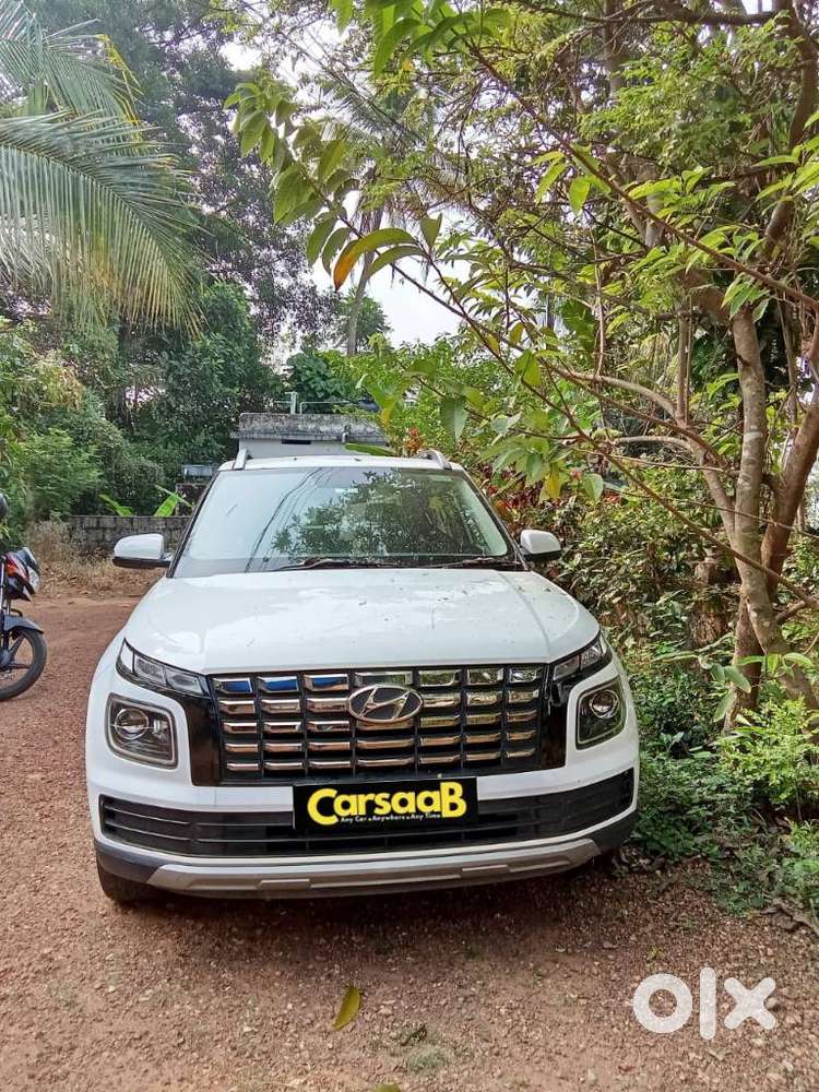 Hyundai Venue 1.0 Sx (o) Turbo Dct, 2023, Petrol