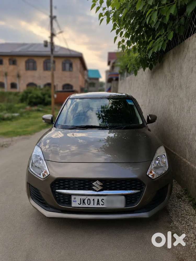 Maruti Suzuki Swift 2023 Petrol 23000 Km Driven