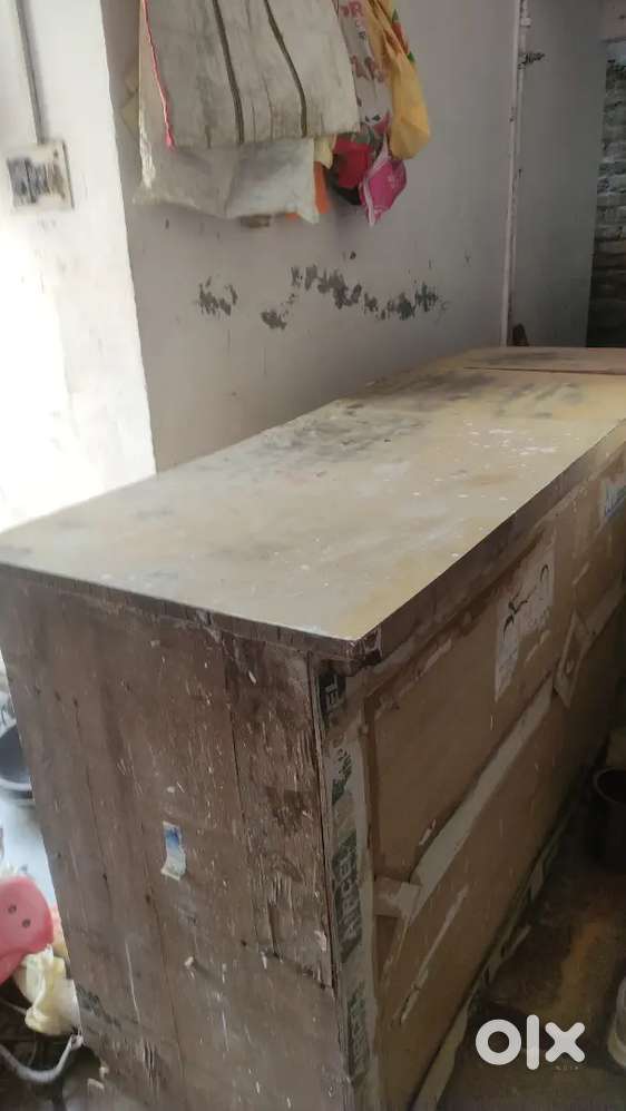 Wooden Counter