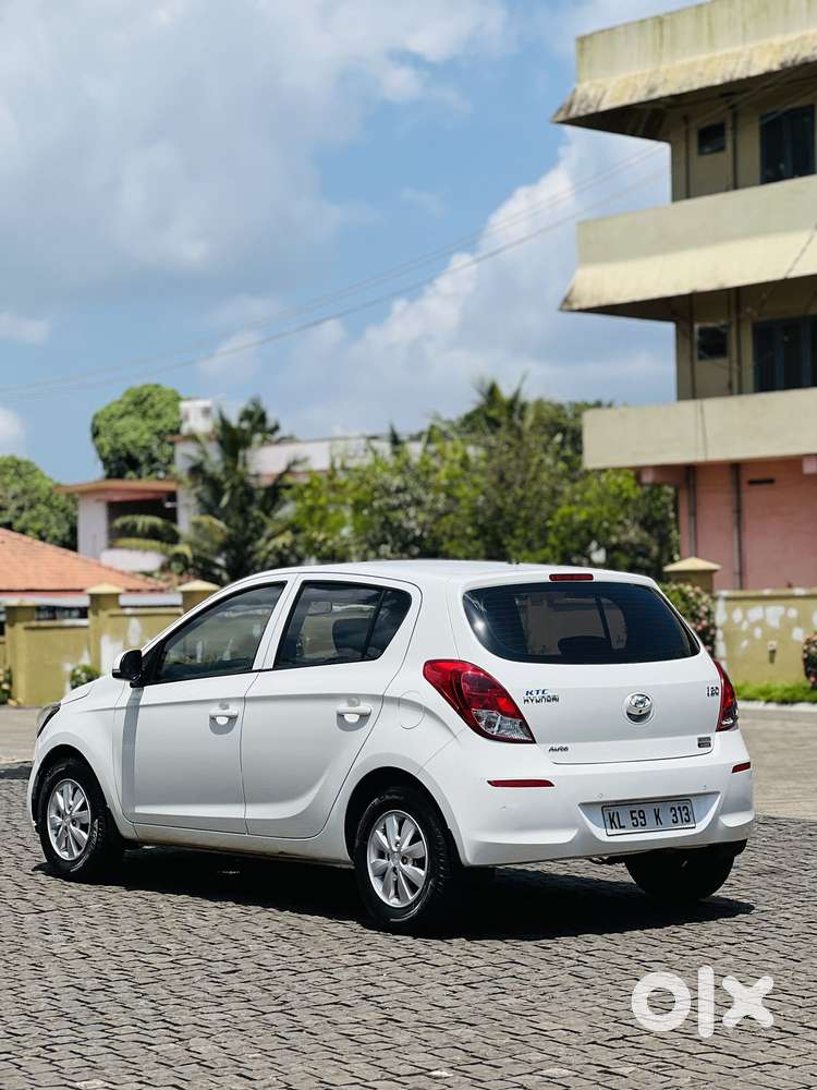 Hyundai I20 Sportz At 1.4, 2014, Petrol