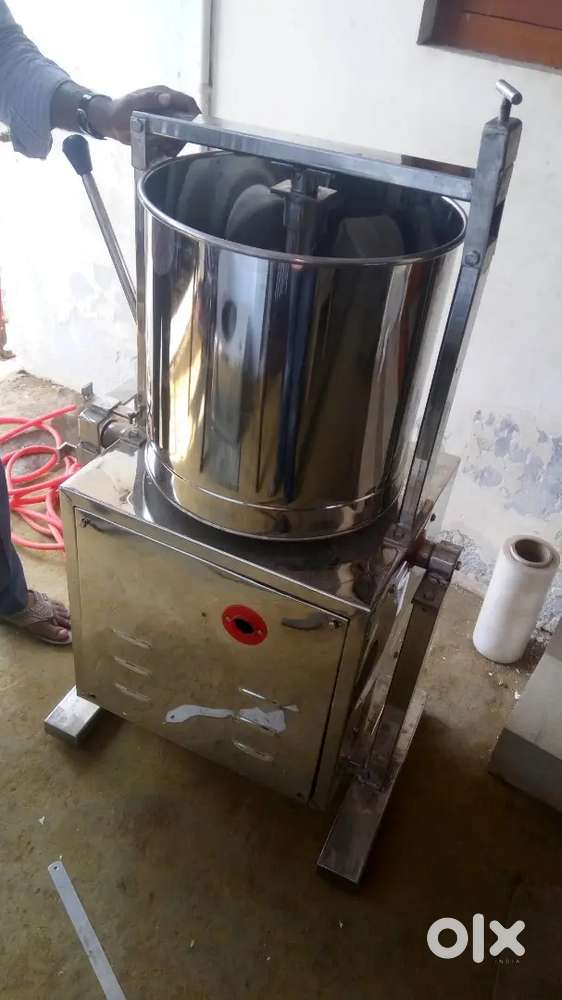 Tilting wet grinder 20 litre