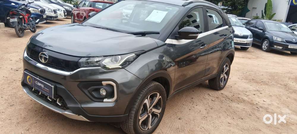 Tata Nexon 1.2 Revotron Xza Plus (l) Dual Tone, 2021, Petrol