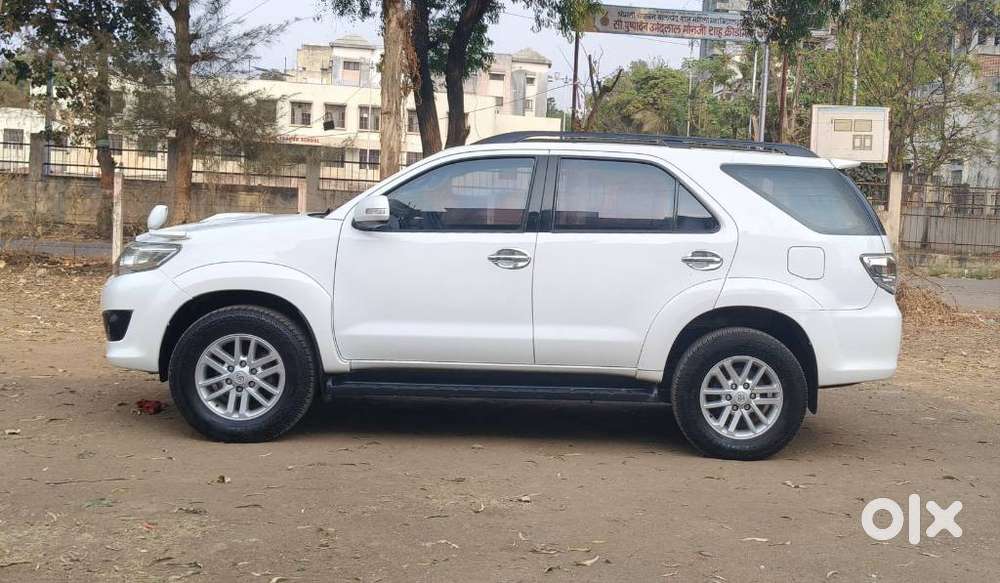 Toyota Fortuner 3.0 4x2 Automatic, 2012, Diesel