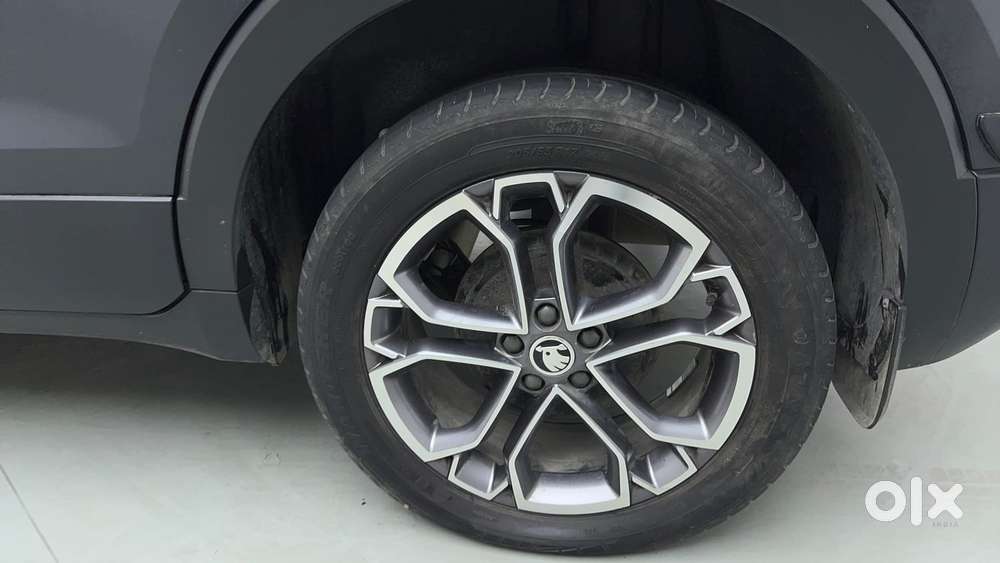Skoda Kushaq Style 1.0l Tsi Mt, 2023, Petrol