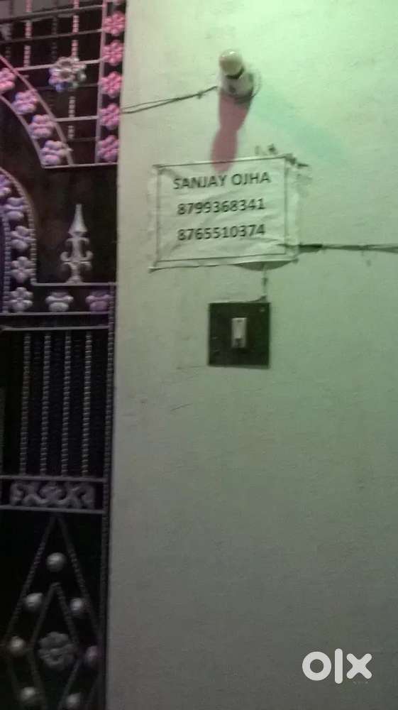 First floor rent for Student and Single Working person Near Baradevi