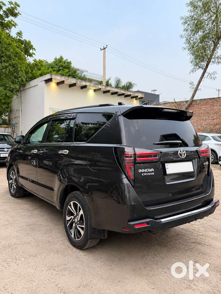Toyota Innova Crysta [2020-ongoing] 2.7 Gx At 7 Str, 2022, Petrol