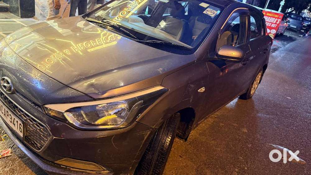 Hyundai I20 Magna 1.2 Mt, 2017, Petrol