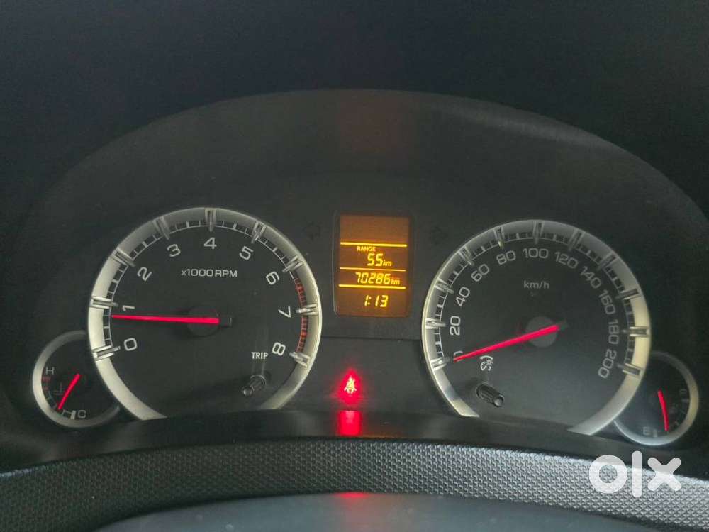 Maruti Suzuki Swift Dzire 1.2 Vxi Bsiv, 2013, Petrol