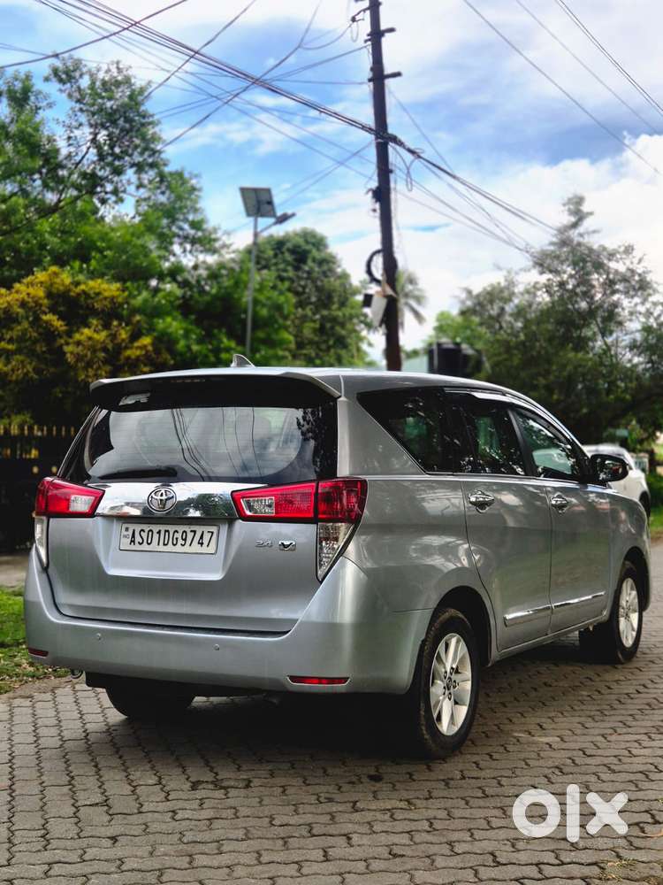Toyota Innova Crysta 2.4 V, 2017, Diesel