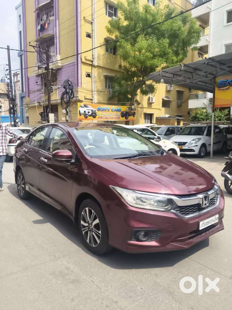 Honda City I-vtec V, 2018, Petrol