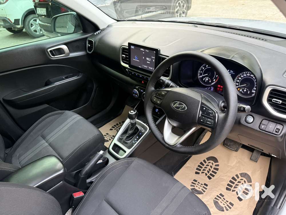 Hyundai Venue 1.0 Sx (o) Turbo Dct, 2019, Petrol