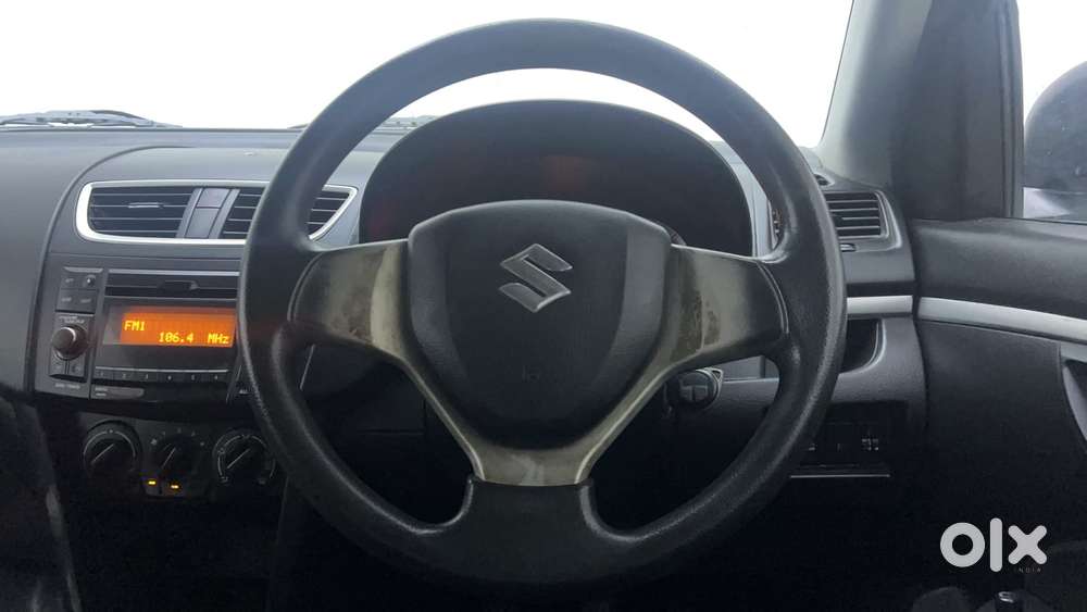 Maruti Suzuki Swift Vvt Vxi, 2015, Petrol