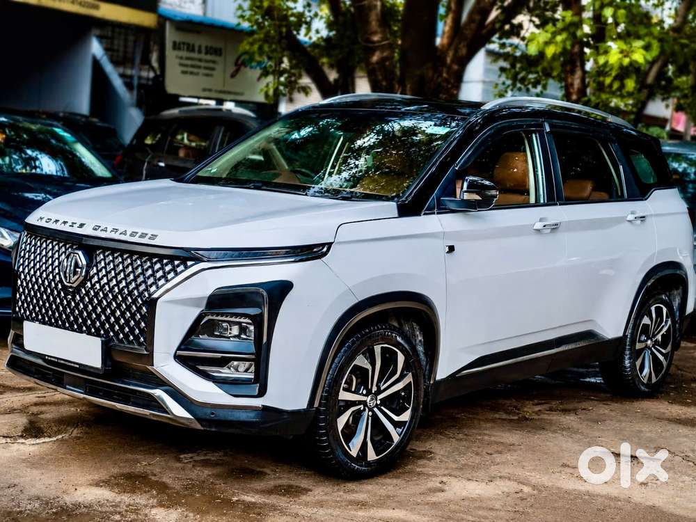 Mg Hector Plus Sharp Pro 1.5 Turbo Petrol Cvt 7 Str, 2023, Petrol