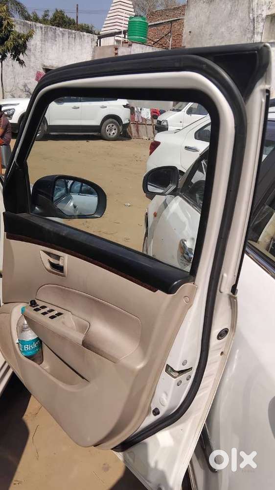 Maruti Suzuki Swift Dzire