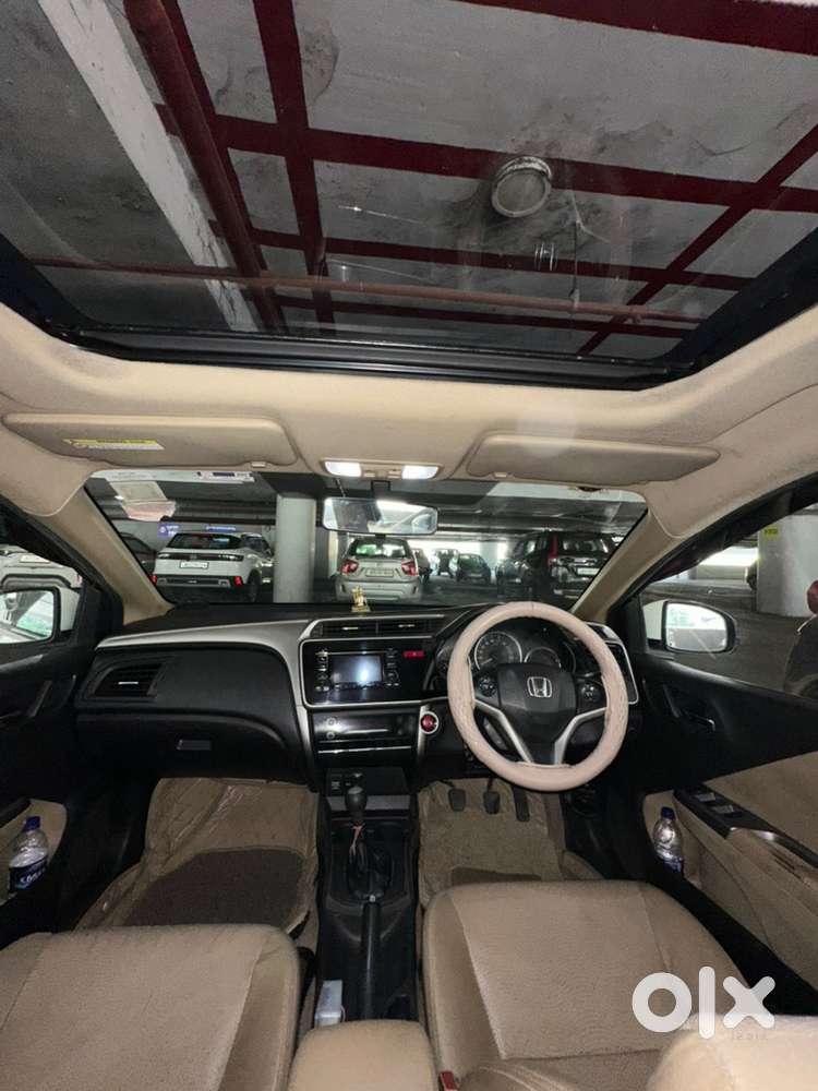 Honda City Vx (sunroof) Petrol Manual 2015