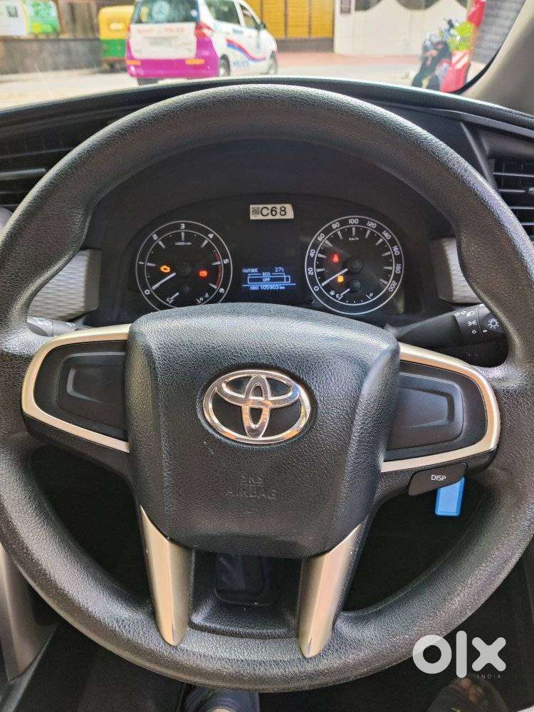 Toyota Innova Crysta 2.4 Gx Mt, 2017, Diesel