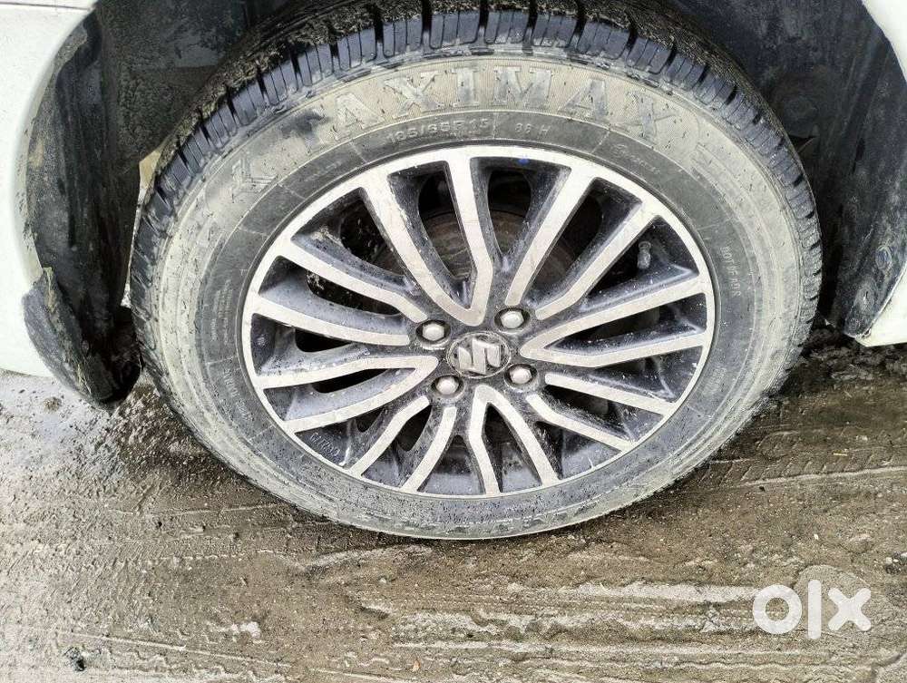 Maruti Suzuki Swift Dzire Zdi Bsiv, 2017, Diesel