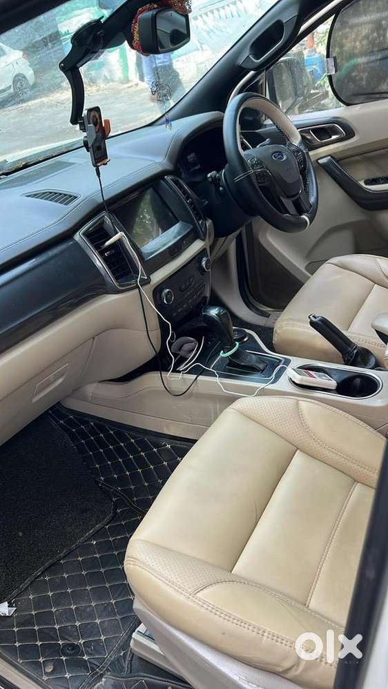 Ford Endeavour 2017