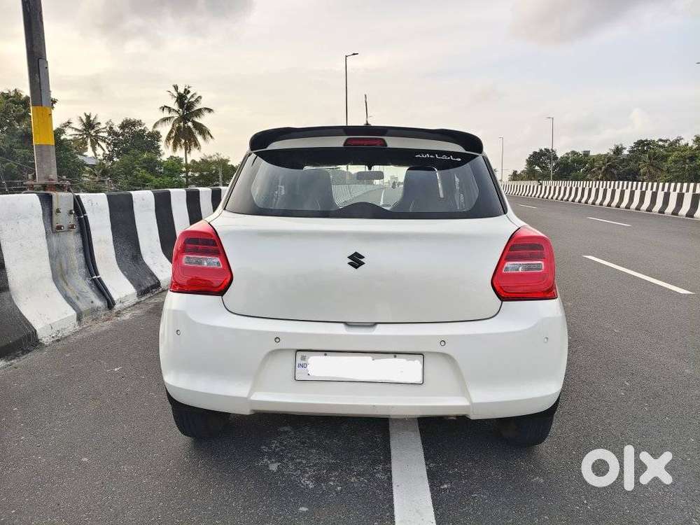 Maruti Suzuki Swift Lxi Option, 2020, Petrol