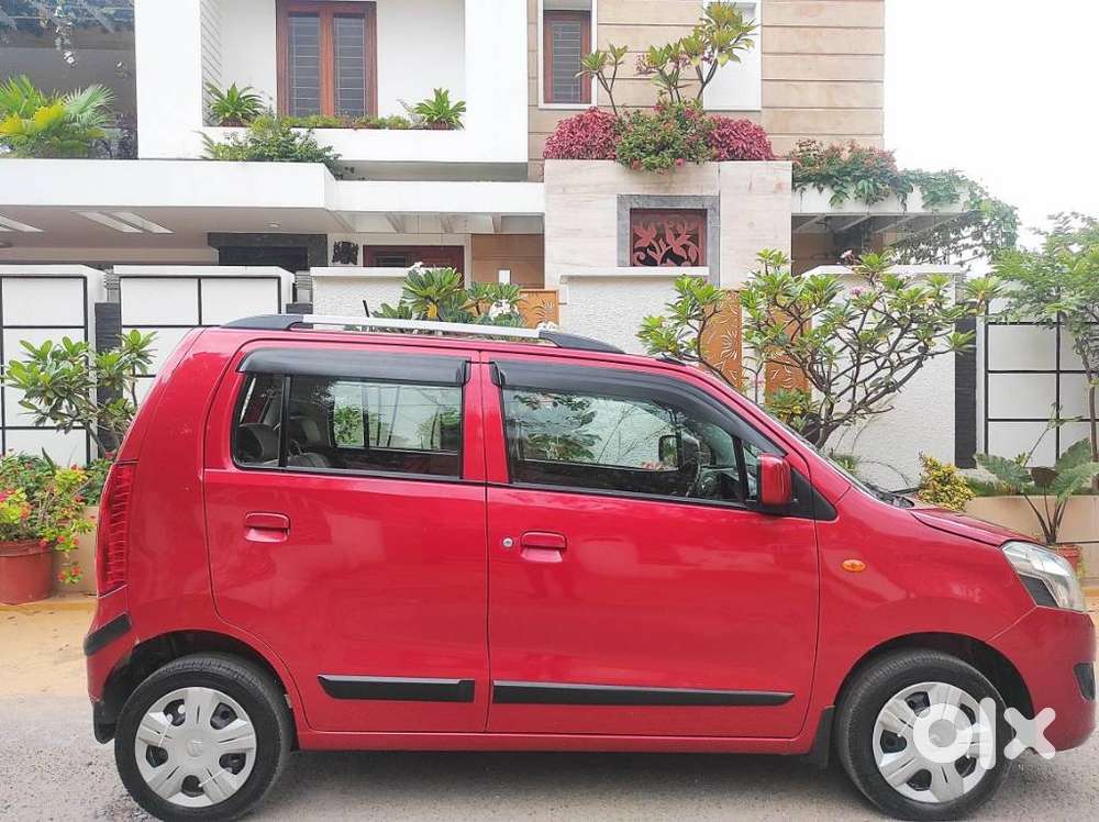 Maruti Suzuki Wagon R Vxi 1.0, 2016, Petrol