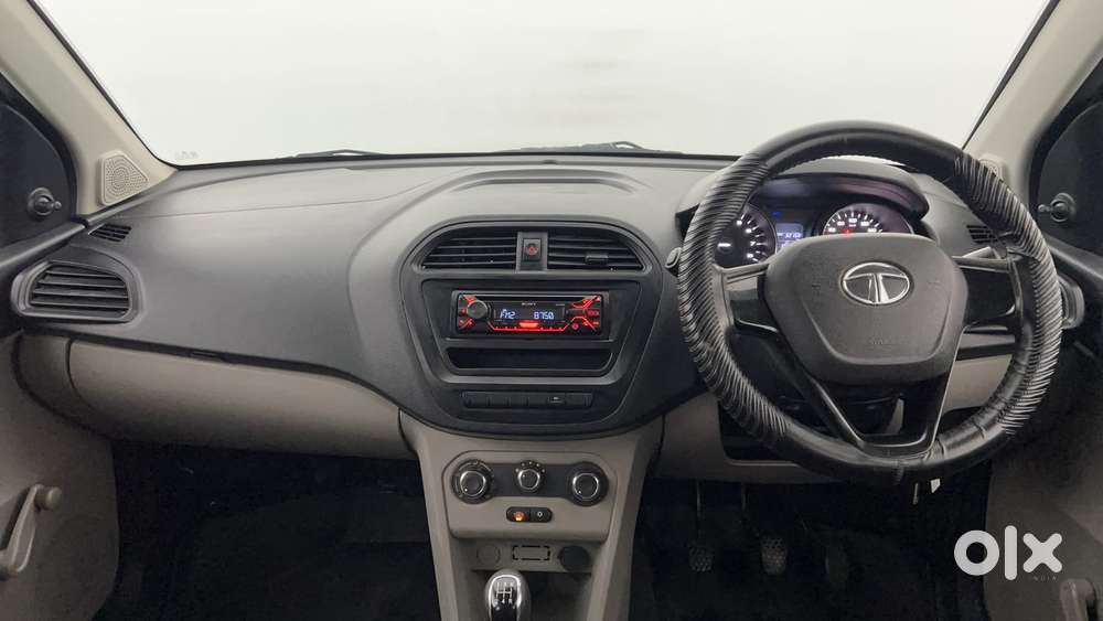 Tata Tiago Xe, 2019, Petrol