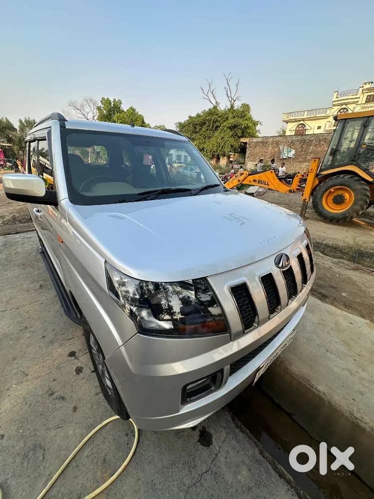 Mahindra Tuv 300 2018