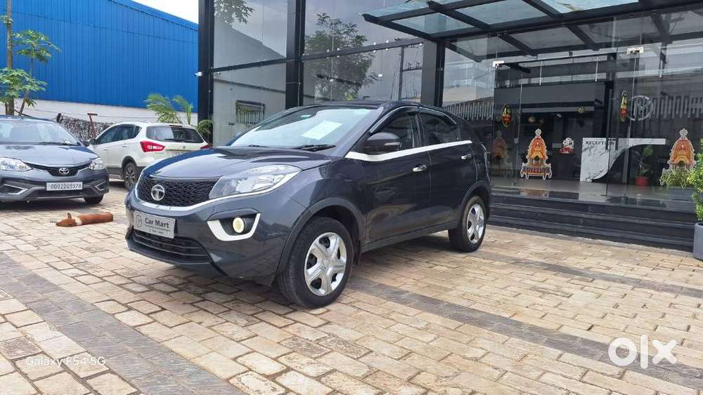 Tata Nexon, 2019, Petrol