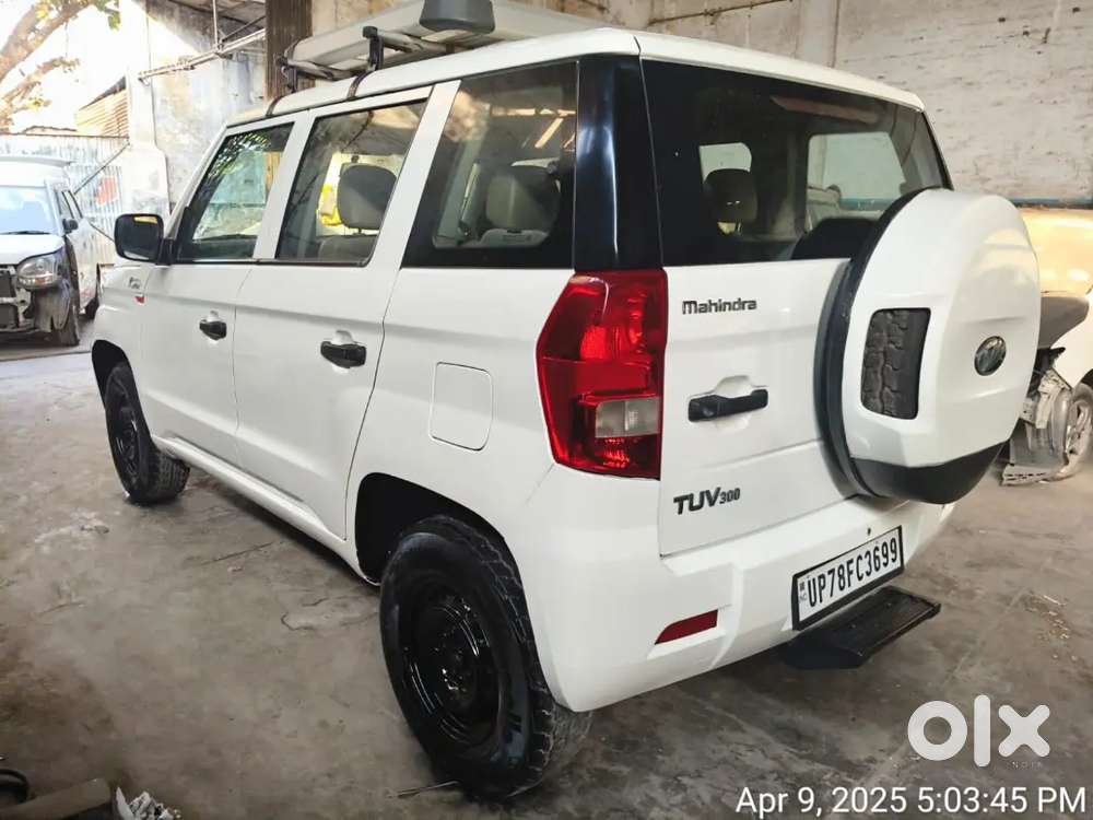 Mahindra Tuv 300 T4 2010