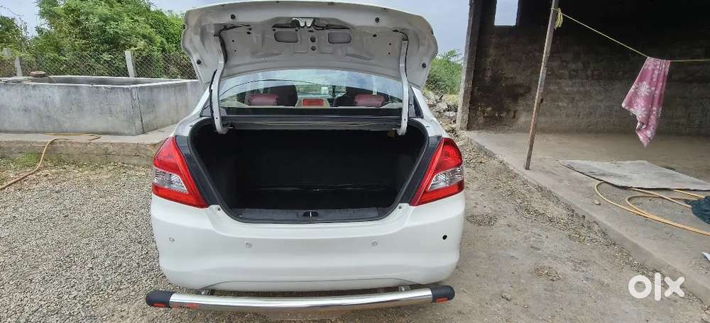 Maruti Suzuki Swift Dzire 2016 Zxi +mt