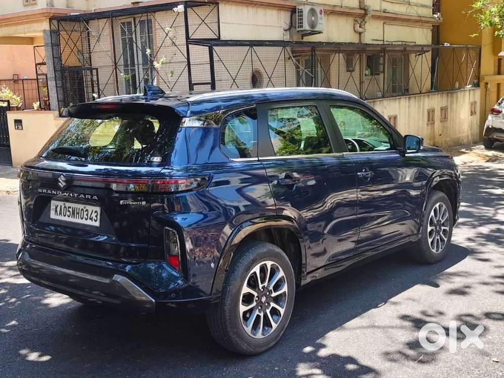 Maruti Suzuki Grand Vitara 1.5 Zeta Plus Intelligent Hybrid Ecvt, 20..