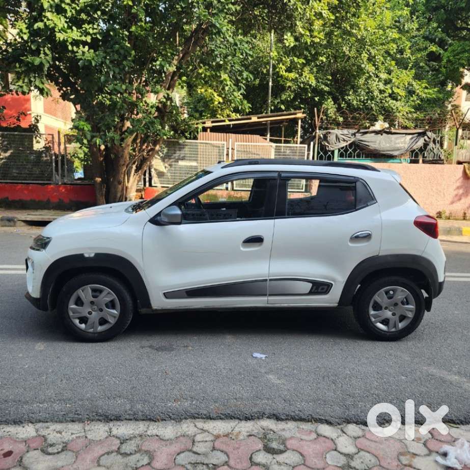 Renault Kwid 1.0 Rxt (o) Easy-r, 2020, Petrol