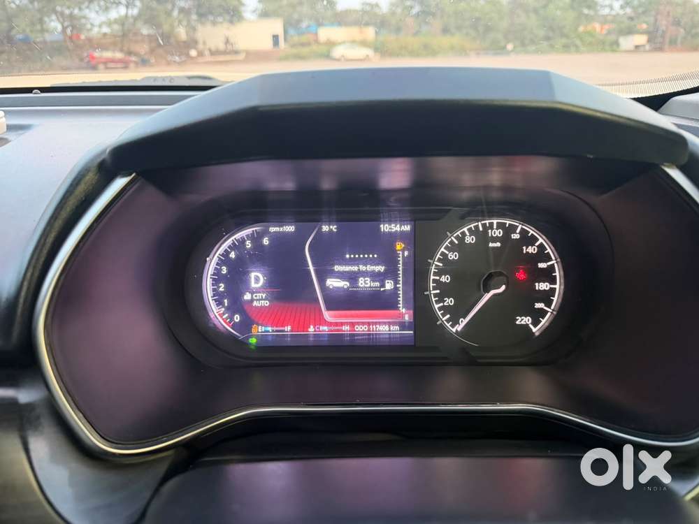 Tata Safari, 2022, Diesel