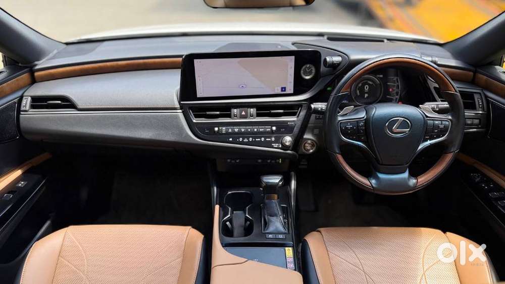 Lexus Es 300h, 2023, Petrol