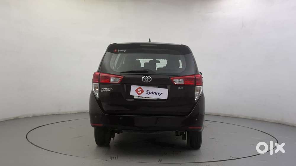 Toyota Innova Crysta 2.4 G Mt 8s, 2016, Diesel