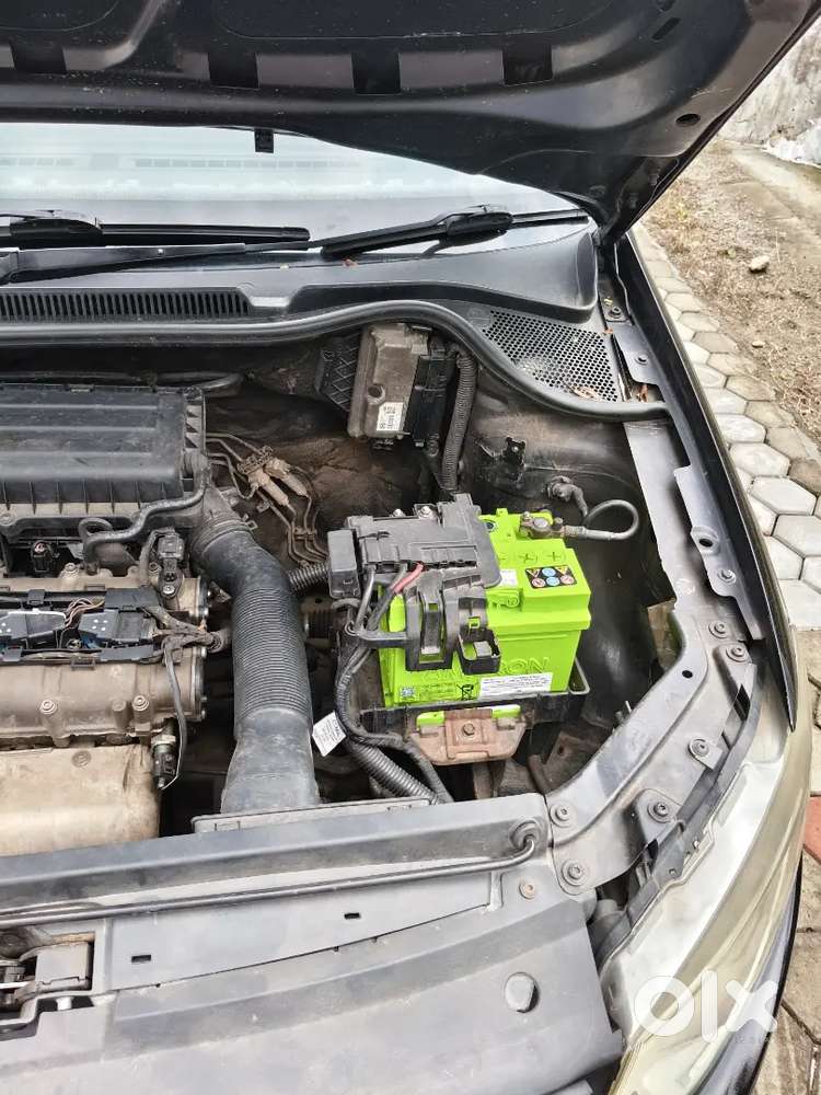Volkswagen Vento 2011 Petrol 93000 Km Driven