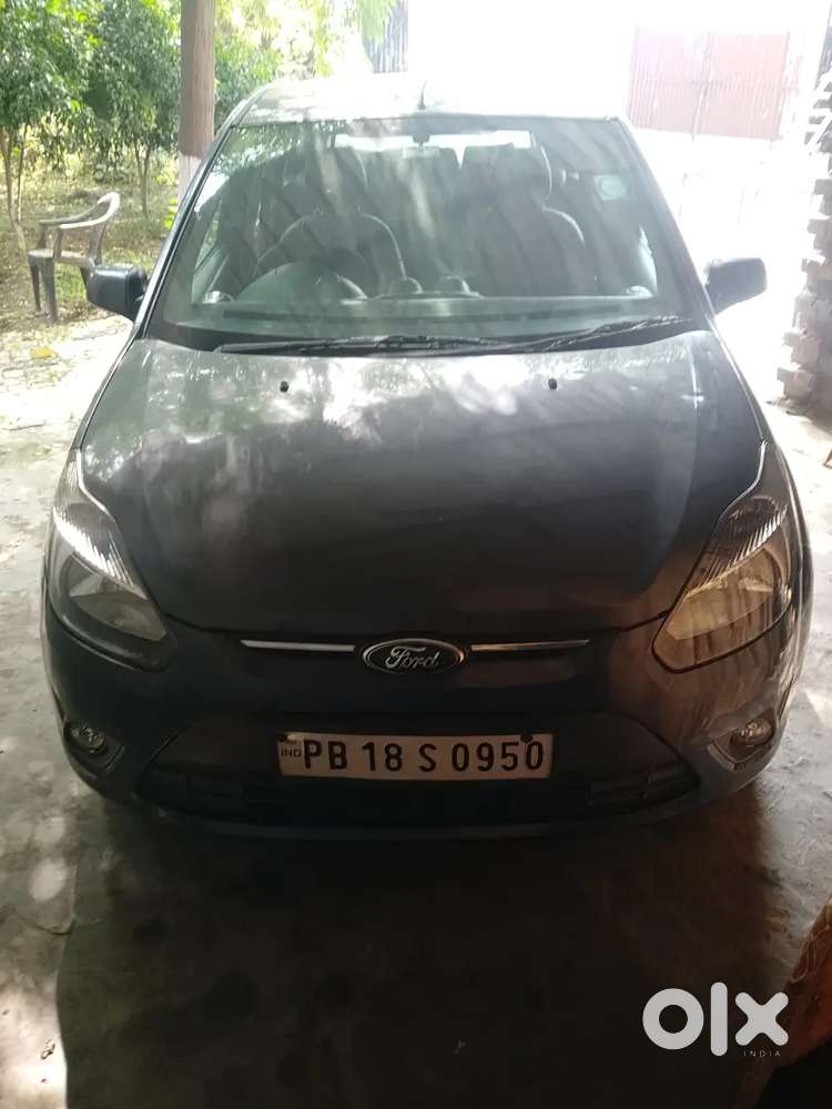 Ford Figo Diesel Titanium 2010