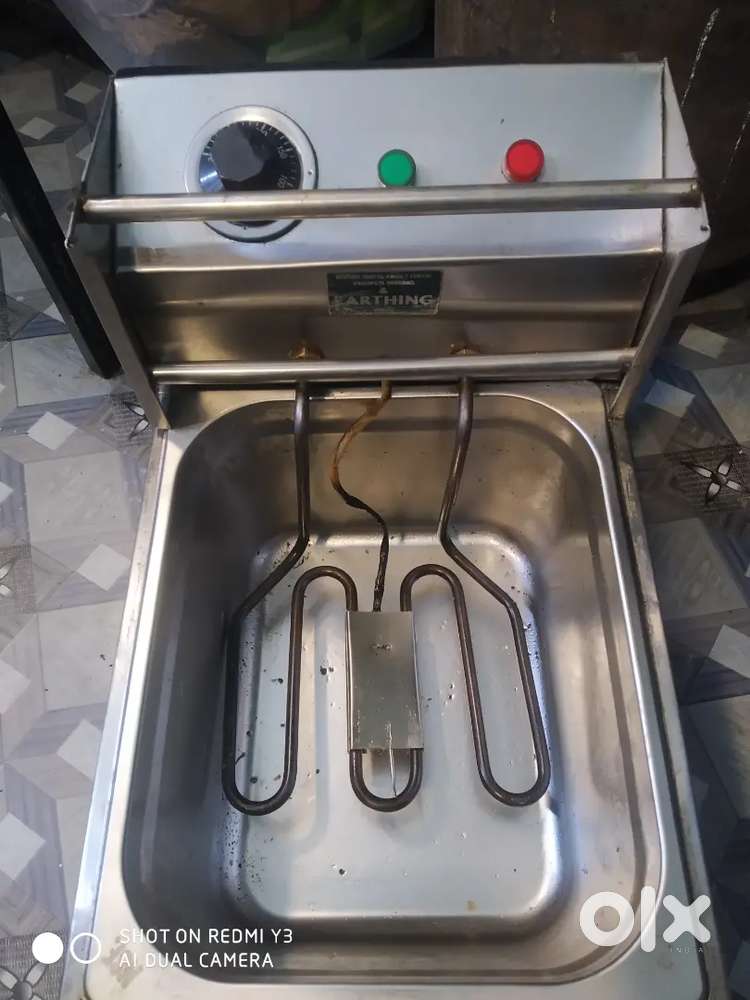 Electric oil fryer