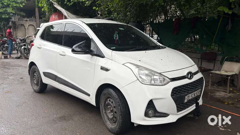 Hyundai Grand I10 Sportz 2017 Petrol