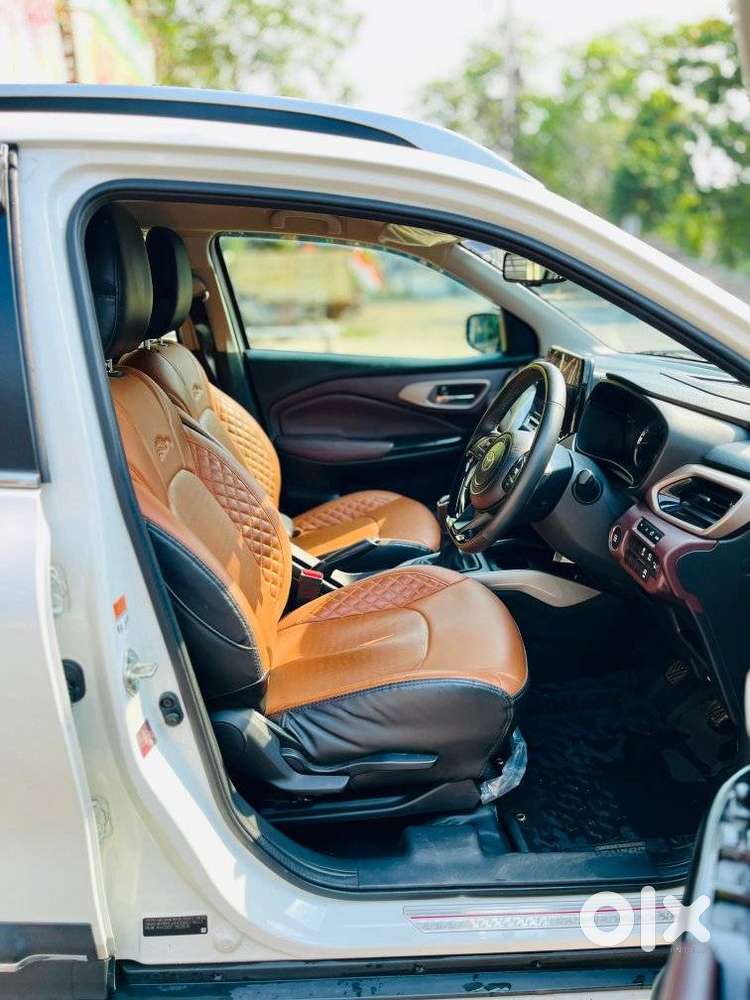 Toyota Urban Cruiser Taisor V 1.0 Petrol Mt, 2024, Petrol