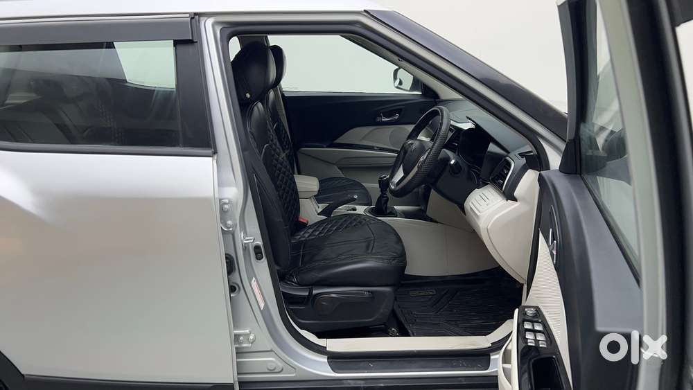 Mahindra Xuv300 W8 Diesel, 2023, Diesel