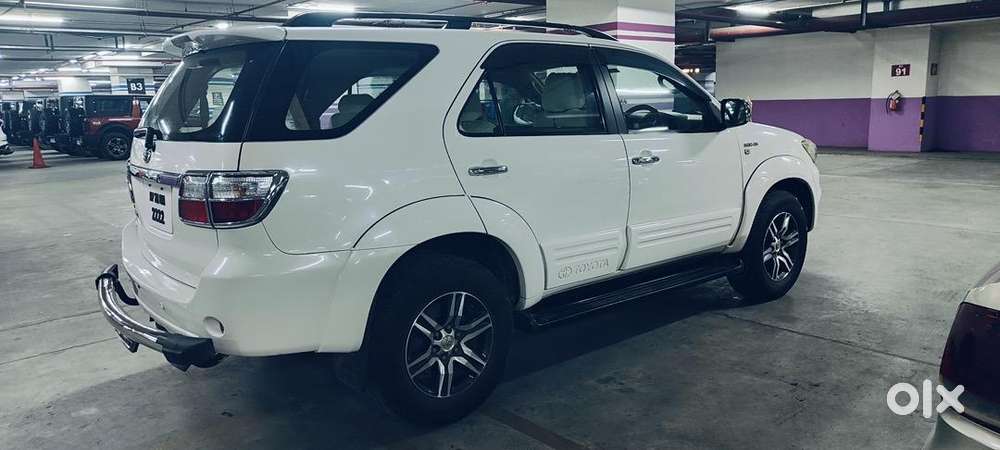 Toyota Fortuner 2010 Diesel Well Maintained