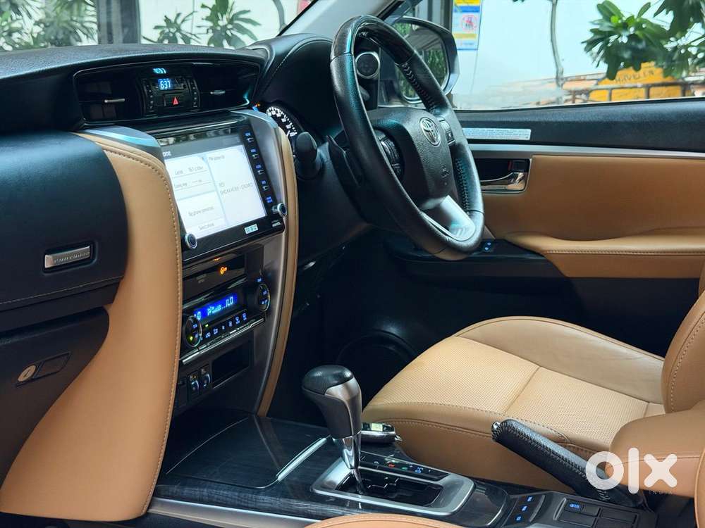 Toyota Fortuner 3.0 4x2 Automatic, 2023