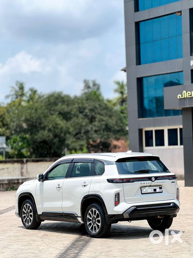 Maruti Suzuki Grand Vitara Smart Hybrid Alpha, 2023, Petrol