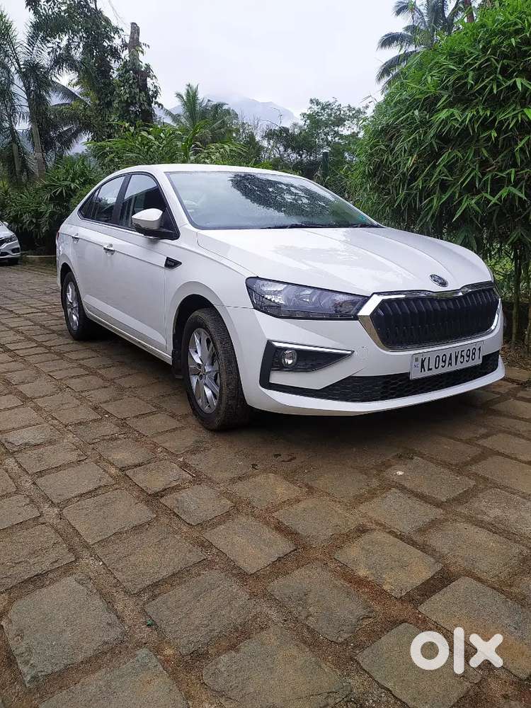 Skoda Slavia 2022 Petrol Well Maintained