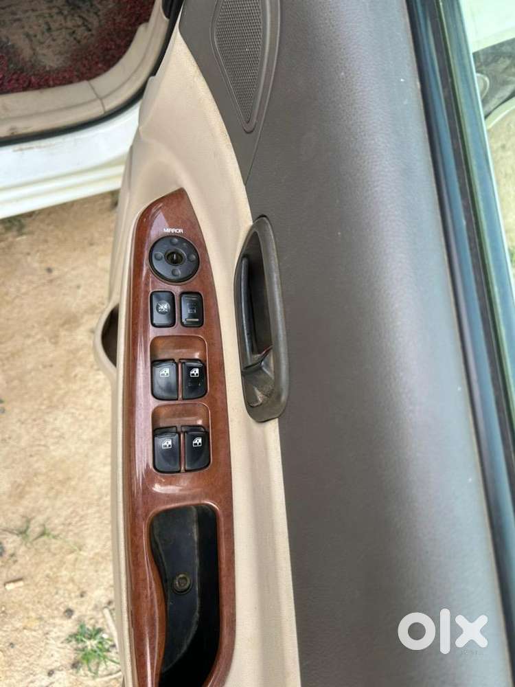 Hyundai Verna 2011 Petrol Well Maintained